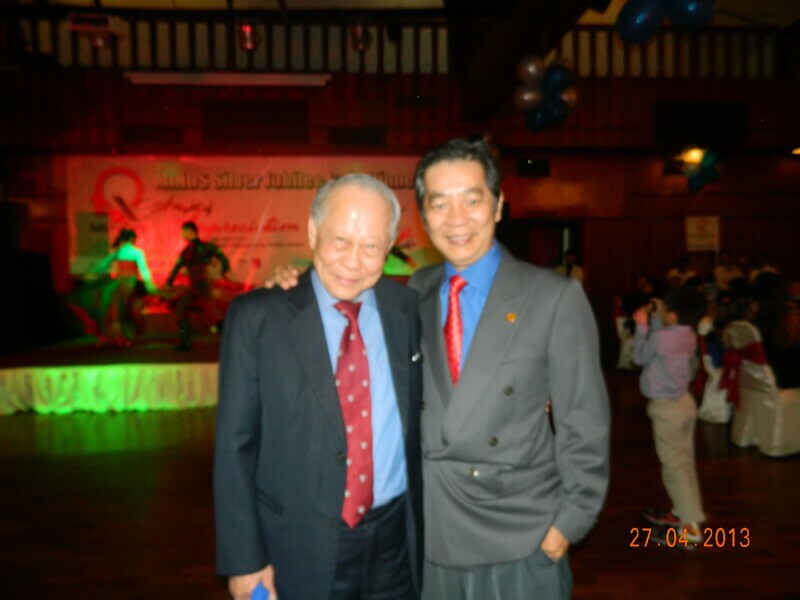 With Tan Sri Dr Augustine Ong With Tan Sri Dr Augustine Ong
